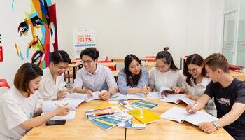 Kenh14 - Sự kiện ra mắt IELTS Junior được học sinh trông đợi