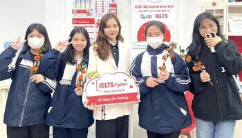 Học viên IELTS Fighter chào năm mới với chuỗi sự kiện lớp học thú vị