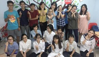 Pre74 – "Yêu sự nhiệt tình của cô, yêu những câu chuyện cô kể, yêu cả nụ cười tỏa nắng của của cô nữa"