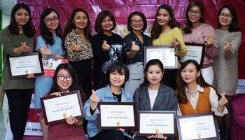 Vinh danh tư vấn viên xuất sắc quý III/2018 - IMAP Việt Nam