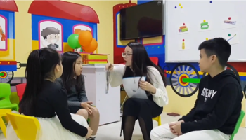 Mô phỏng tiết học tiếng Anh bằng âm nhạc