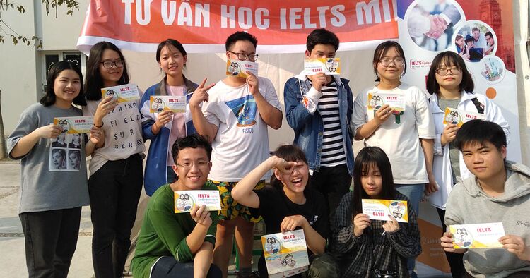 IELTS Fighter đồng hành tài trợ hội chợ khoa học Scienceverse - THPT Nguyễn Gia Thiều