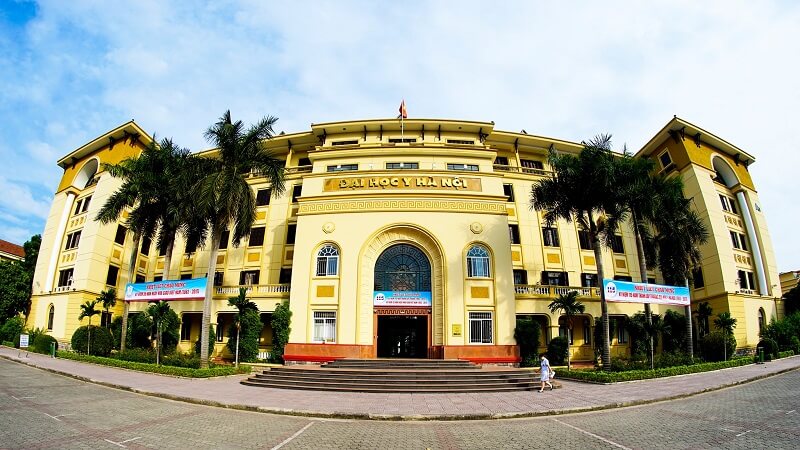 cổng trường đại học y Hà Nội - HMU