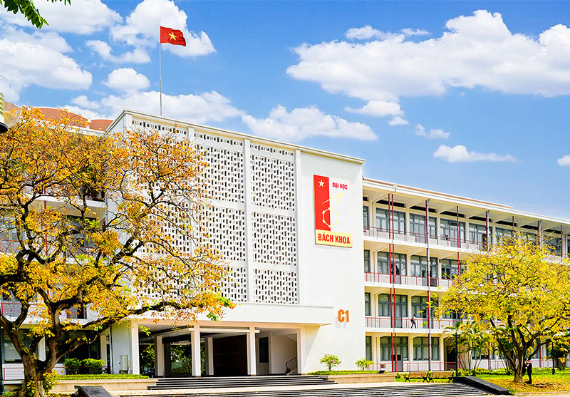 Đại học Bách Khoa