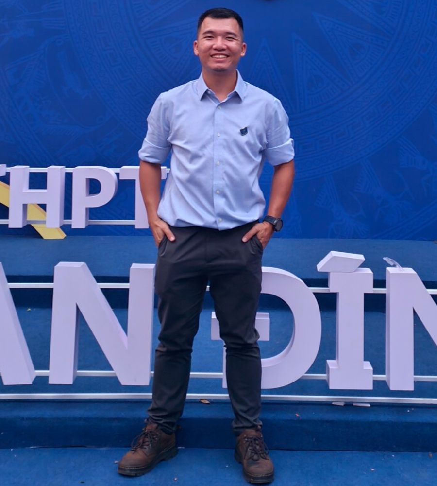 Phạm Khắc Việt  7.0 IELTS