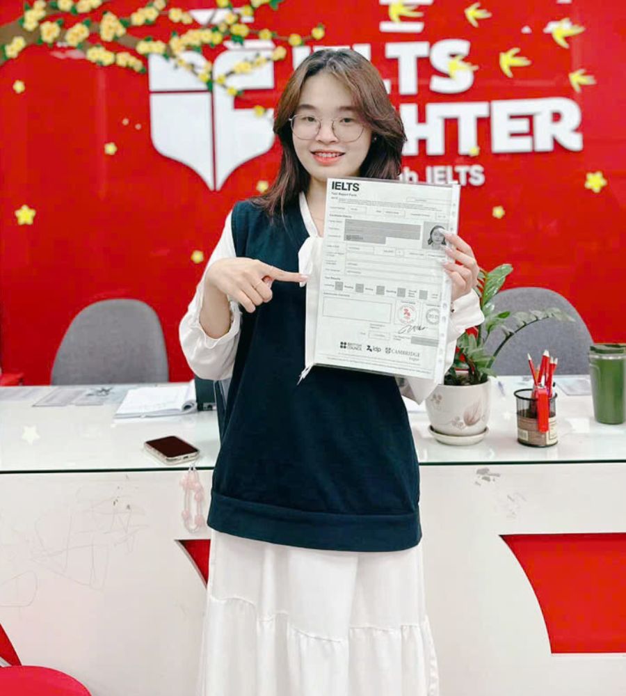 Phạm Quỳnh Trang 7.0 IELTS