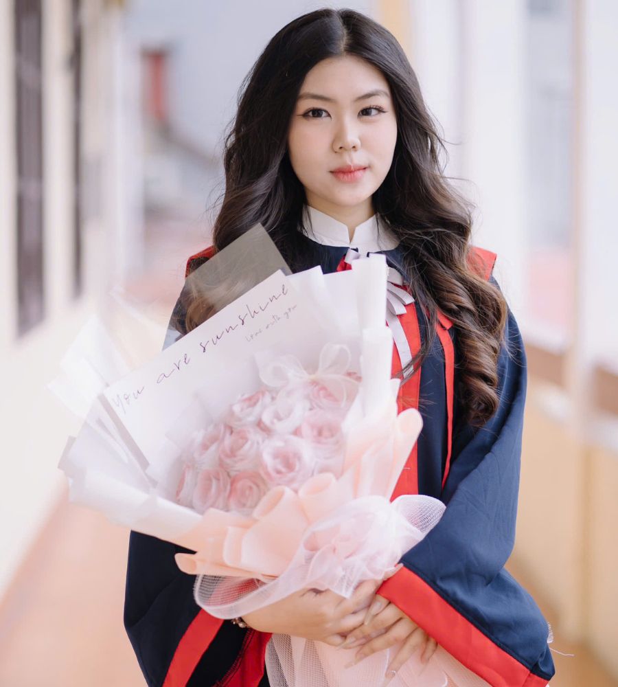 Nguyễn Hương Trà 7.0 IELTS