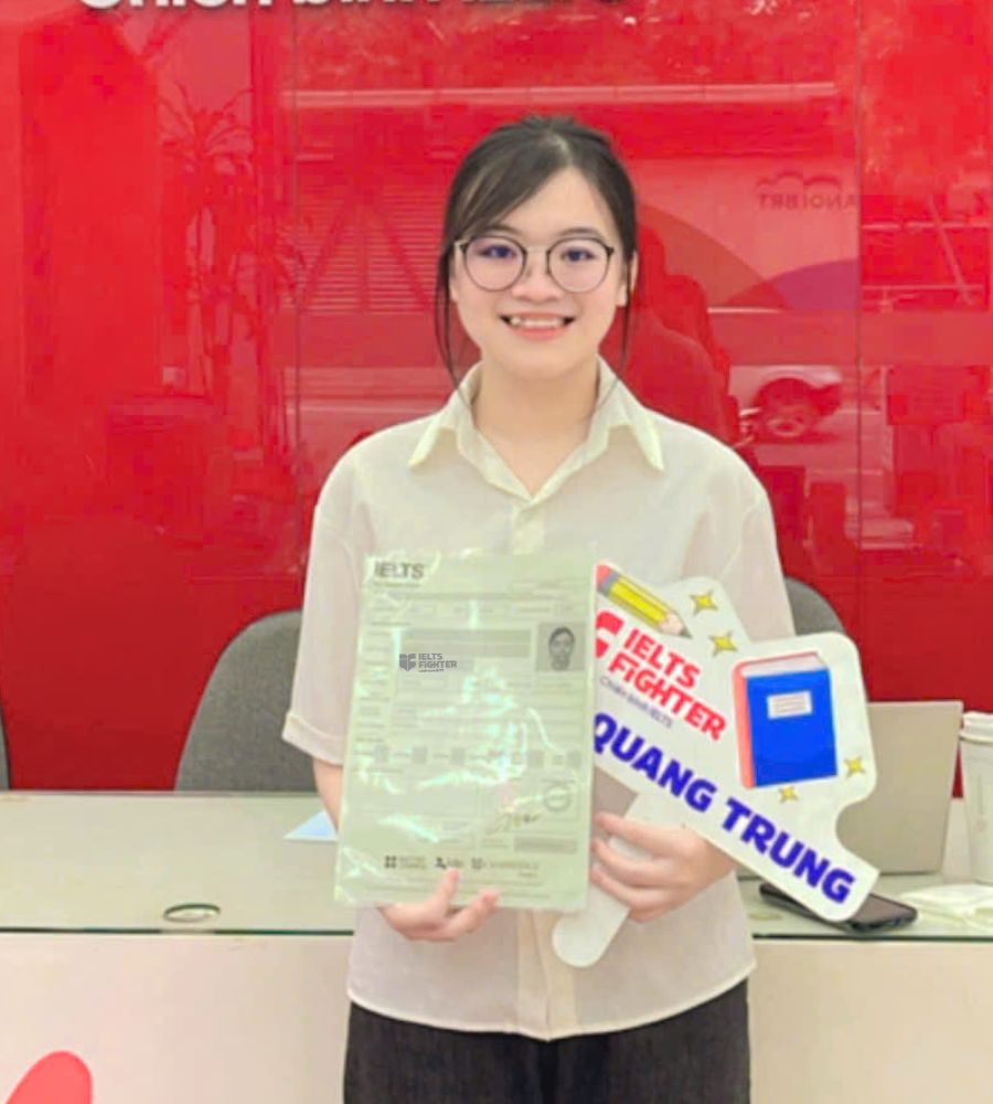 Trần H&agrave; Linh  7.0 IELTS