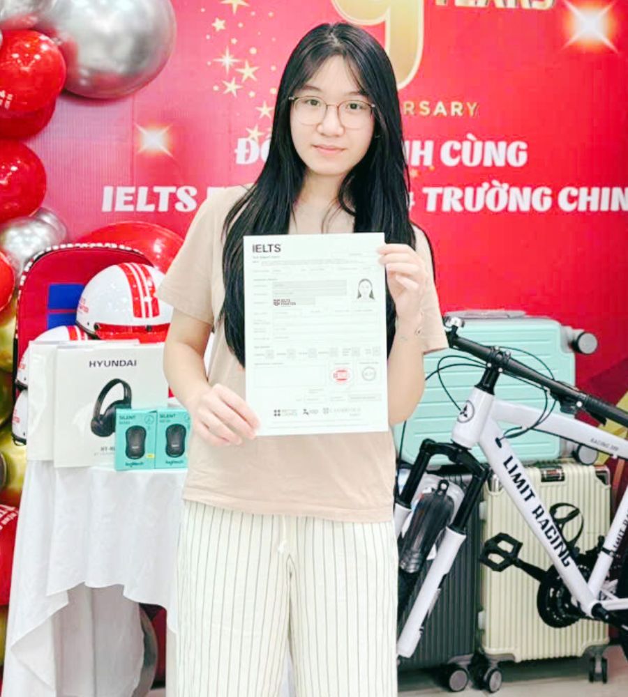 Nguyễn Ph&uacute;c Ch&acirc;u Anh 8.0 IELTS