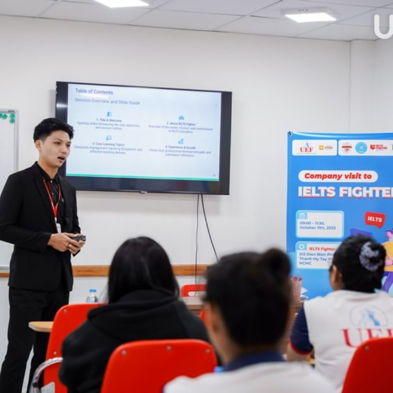 IELTS Fighter đồng h&agrave;nh UEF 4