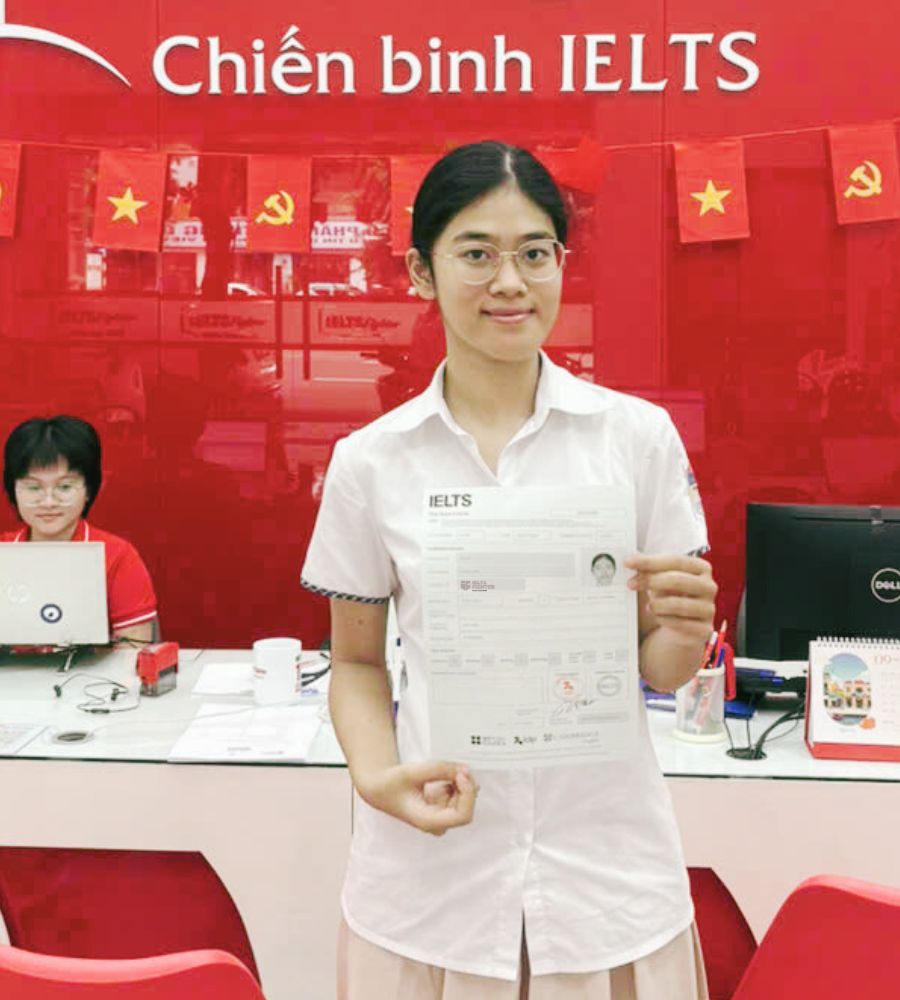 Phan Hồng &Aacute;nh 8.5 IELTS