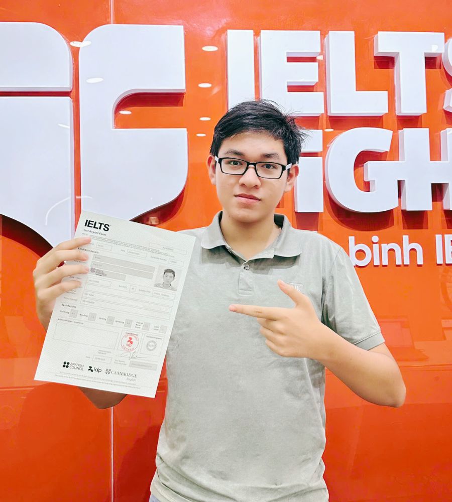 Phạm Ch&acirc;n T&iacute;n 7.5 IELTS
