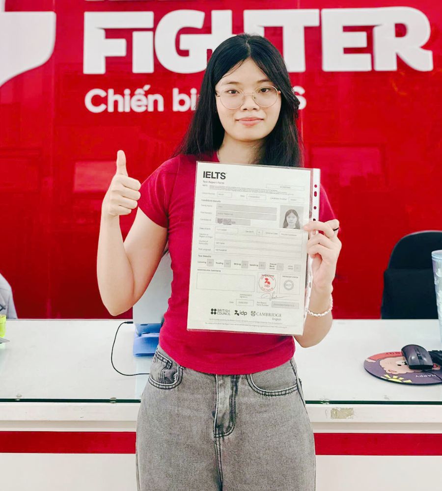 Ung Dung Thanh Hạ 7.5 IELTS