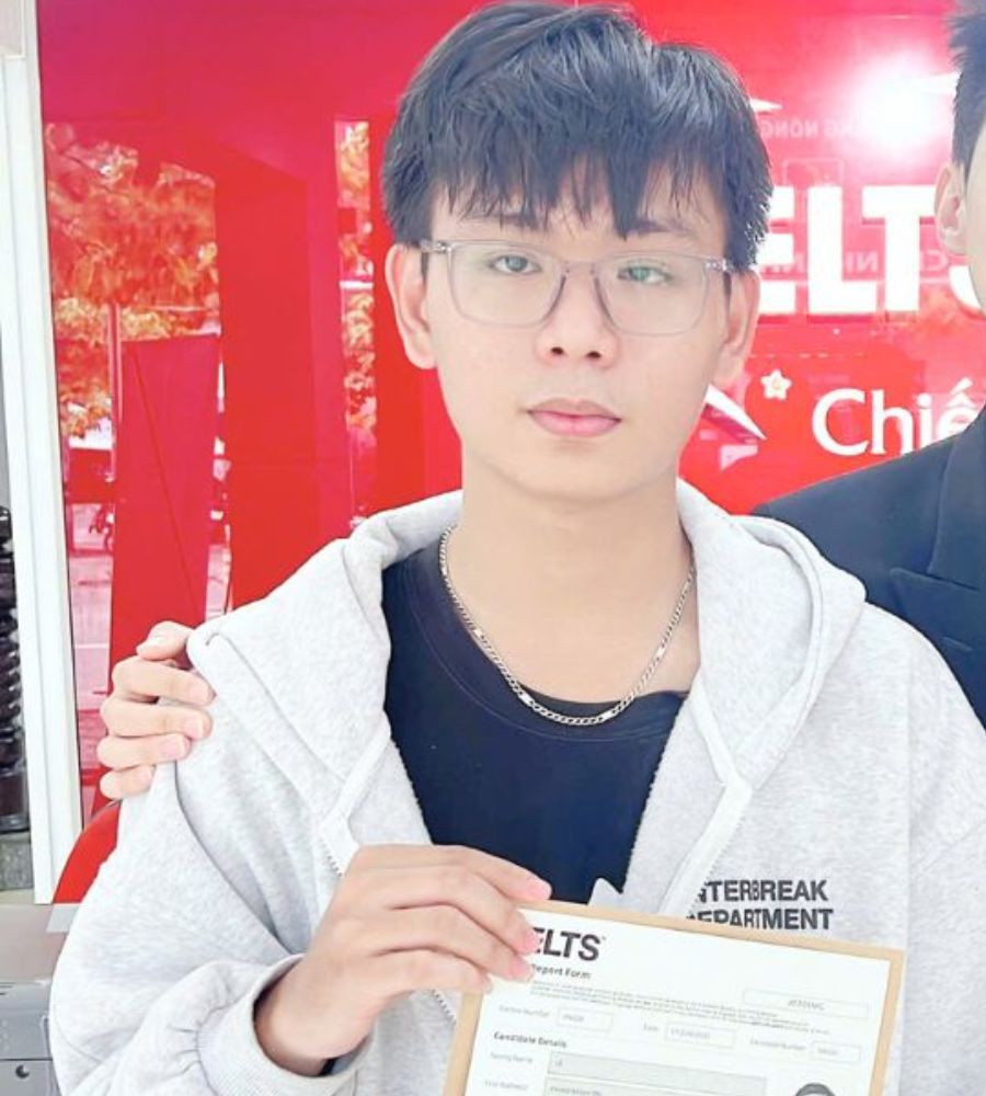 L&ecirc; Phạm Minh Tr&iacute; 7.0 IELTS