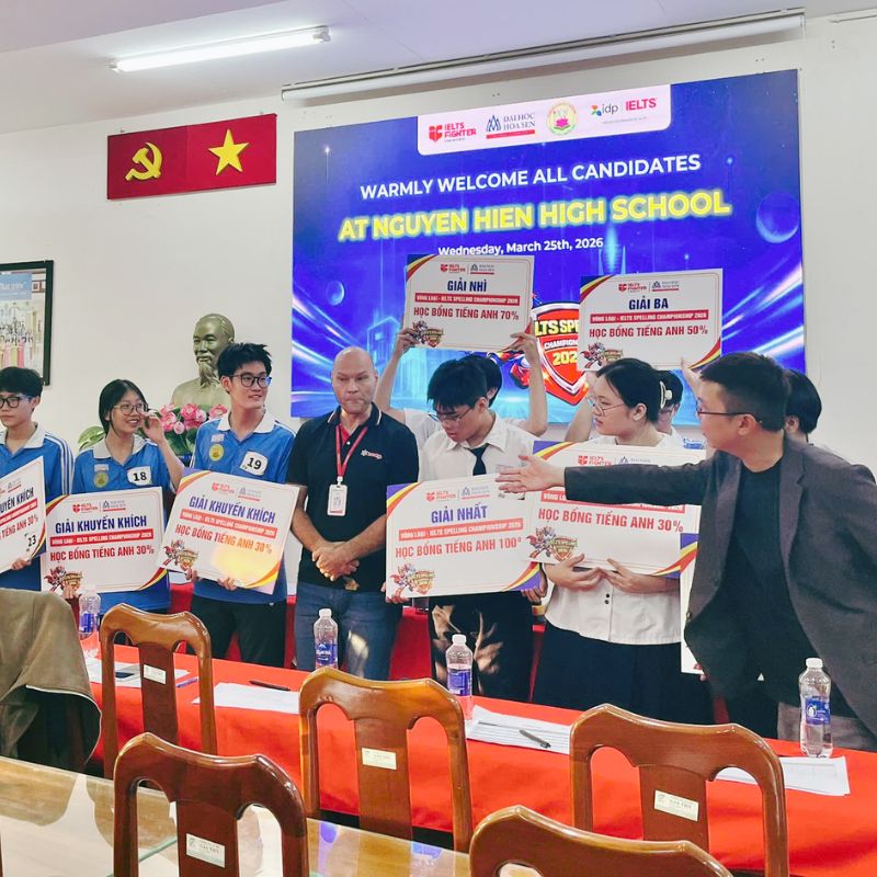 Trường THPT Nguyễn Hiền