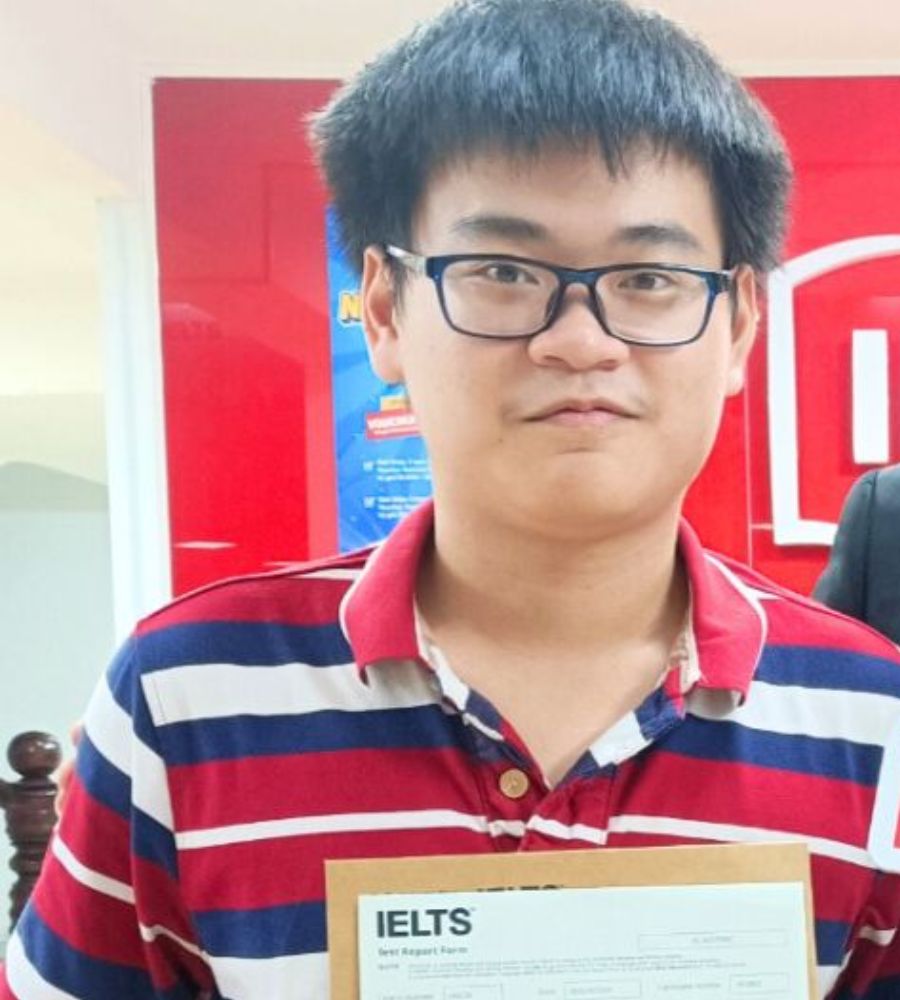 Huỳnh Lâm Đăng Khôi 8.0 IELTS