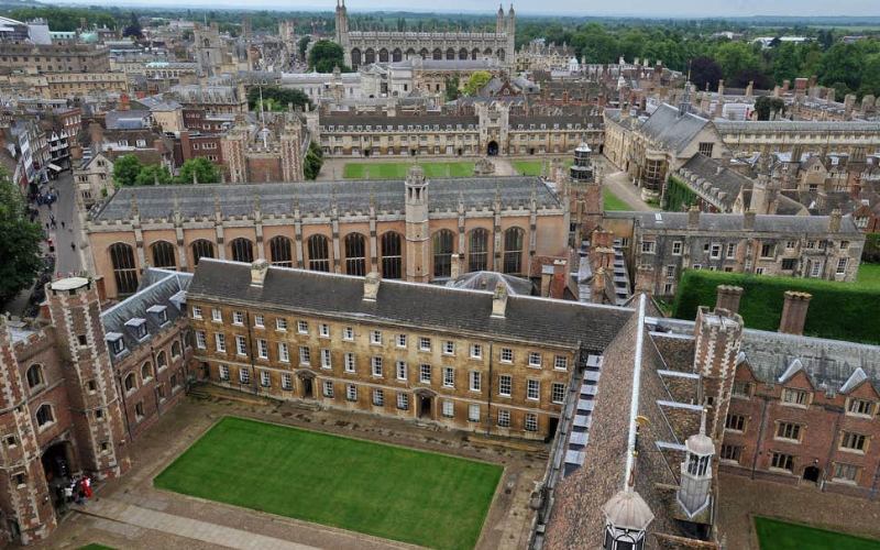 đại học Cambridge tại Anh