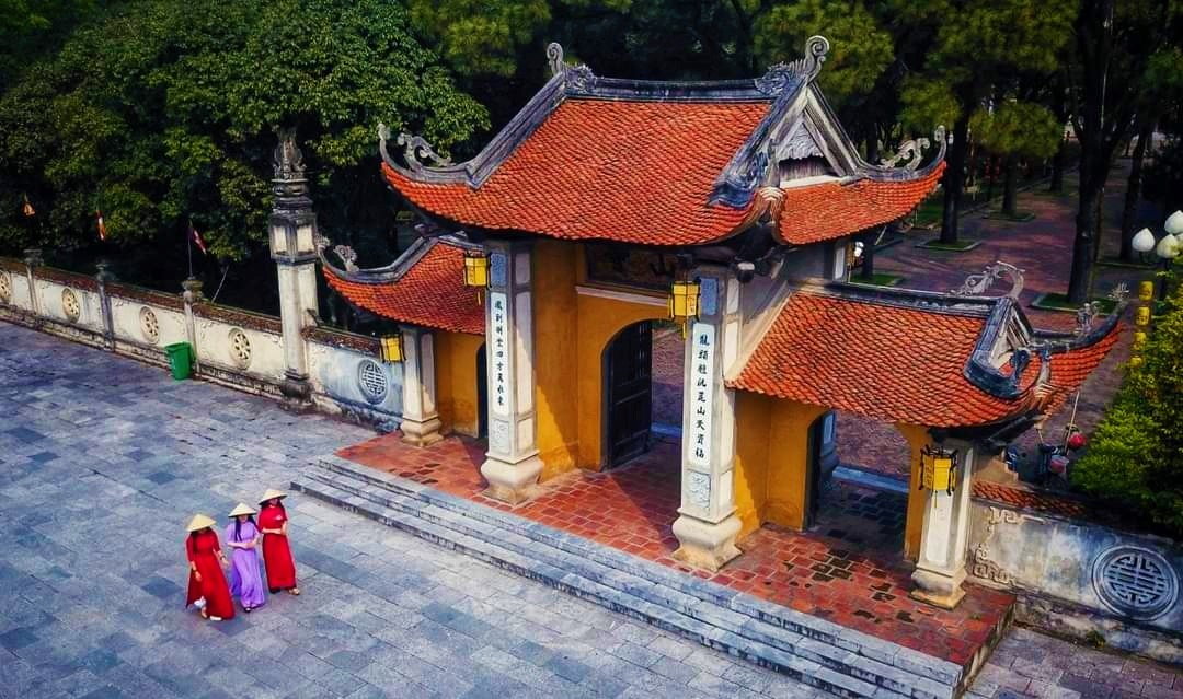 chùa Côn Sơn