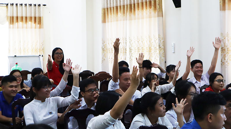 IELTS Fighter trao tặng học bổng chắp cánh tài năng học sinh, sinh viên Đà Nẵng 6