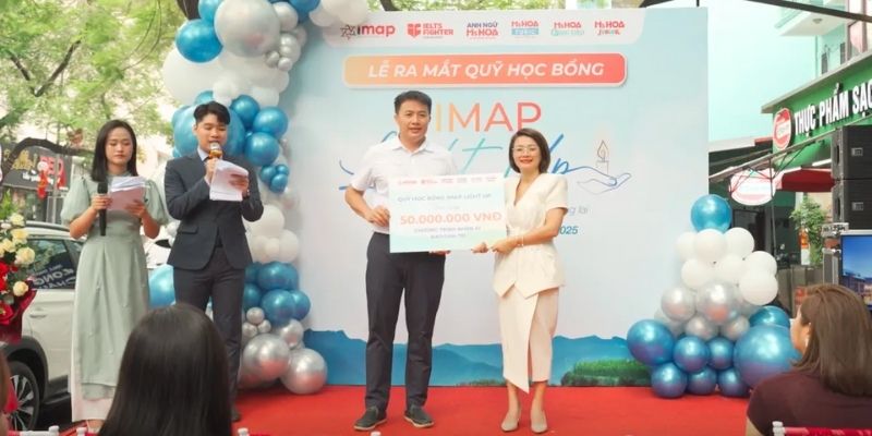 IMAP lan tỏa yêu thương qua Quỹ học bổng Light Up – Ms Hoa Junior đồng hành “thắp sáng” ước mơ học tiếng Anh